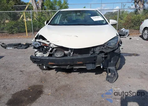 2018 Toyota Corolla L z USA, uszkodzony, nr VIN 5YFBURHE6JP763438